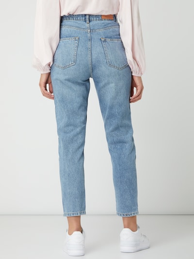 Review Mom Jeans Hellblau 5