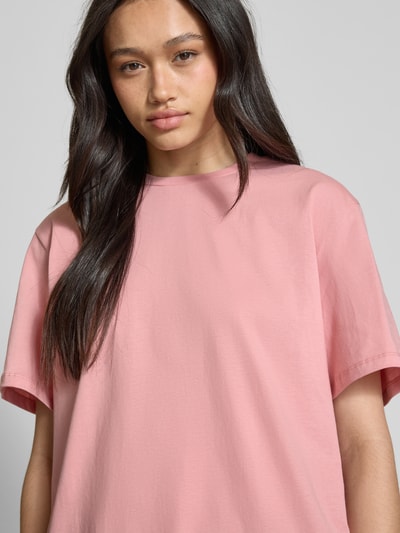 EDITED T-shirt z prążkowanym, okrągłym dekoltem model ‘Milly’ Mocnoróżowy 3