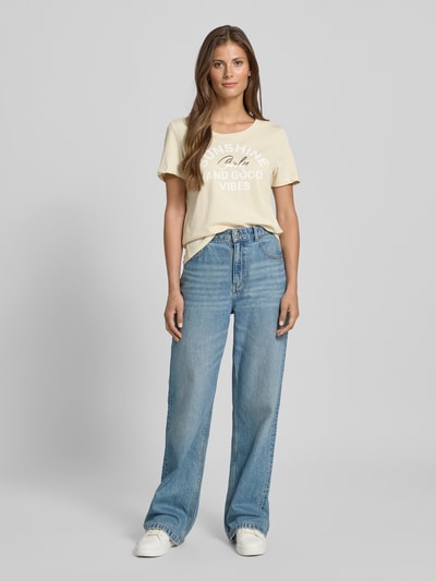 s.Oliver RED LABEL Regular fit T-shirt met print aan de voorkant Zand - 1