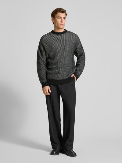 DRYKORN Sweter z dzianiny o kroju regular fit z dodatkiem wełny model „NEELIO” Antracytowy 1