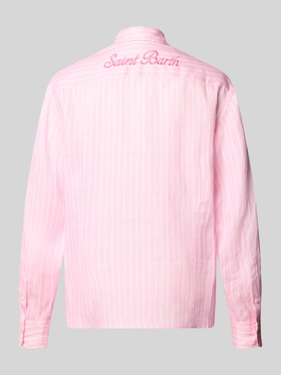 Produktfoto, Leinenbluse mit rückseitigem Logo-Stitching Modell 'MEREDITH' von MC2 Saint Barth in Rosa mit feiner Streifenstruktur, reine Leinen, Loose-Fit, Hemdblusenkragen, Knopfleiste