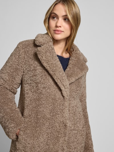 White Label Relaxe Fit Mantel aus Kunstfell mit Reverskragen Taupe 3