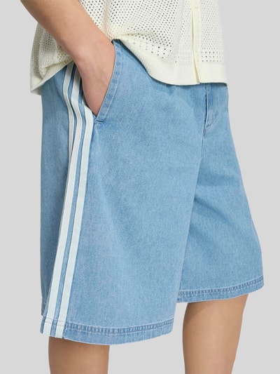 adidas Originals Loose Fit Bermuda aus Baumwoll-Mix Jeansblau 5
