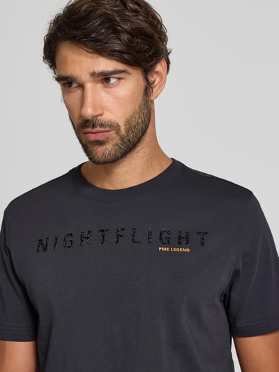 PME Legend T-shirt met statementprint, model 'NIGHT FLIGHT CAMPAGNE' Marineblauw - 3