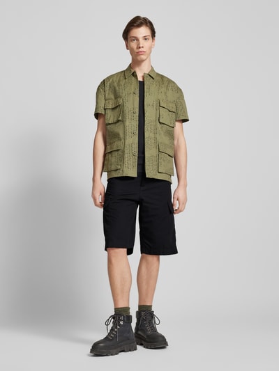 Carhartt Work In Progress Cargoshorts mit aufgesetzten Taschen Black 1