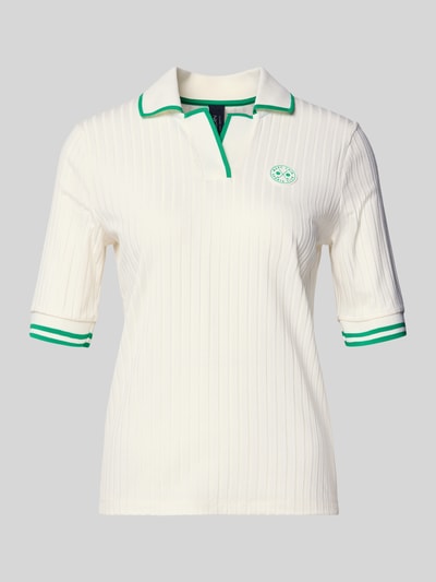 Produktfoto, Regular Fit Poloshirt aus Viskose-Mix von Marc Cain, elastischer Viskosemix, polokraag, logo applicatie, elastische mouwboorden, wit met groene details