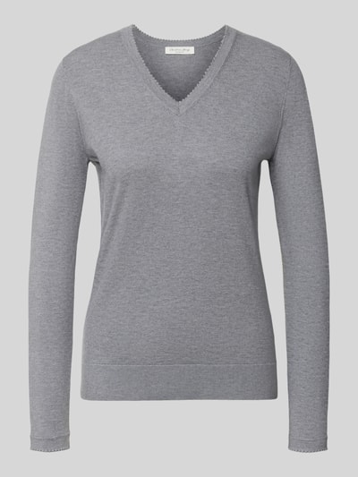 Produktfoto, Pullover aus Viskose-Mix mit V-Ausschnitt von Christian Berg Woman in Grau, gerader Schnitt, gerippte Abschlüsse, glatte Textur