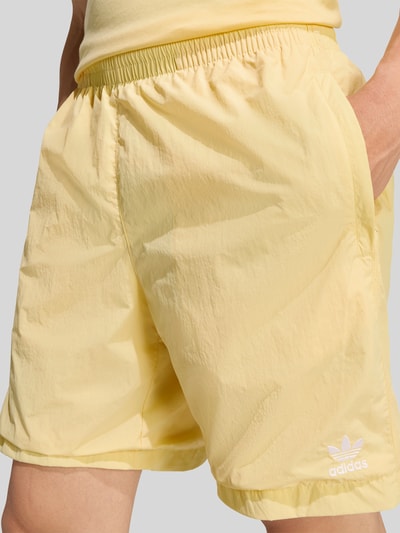 adidas Originals Sweatshorts van puur katoen Lichtgeel - 3