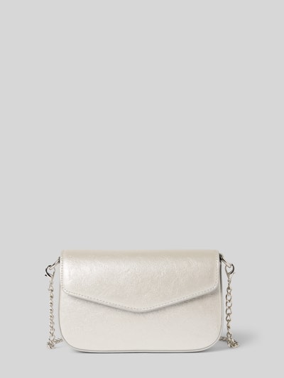Produktfoto, Crossbody Bag mit Strukturmuster Modell 'Vanja' von Seidenfelt in silber, Ketten-Schulterriemen, kompakte Form, strukturierte Oberfläche