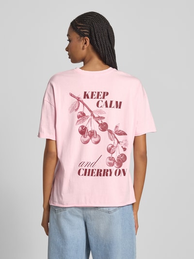 Only T-shirt o kroju oversized z czystej bawełny model ‘KINNA’ Różowy 5