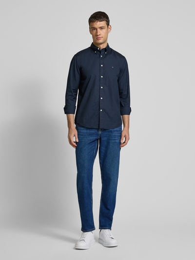 Tommy Hilfiger Relaxed Tapered Fit Jeans im 5-Pocket-Design Modell 'CORE HARLEM' Dunkelblau 1