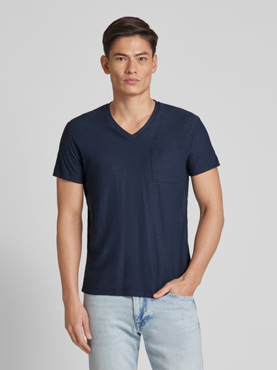 JOOP! Jeans T-shirt z dekoltem w serek i kieszenią na piersi Granatowy melanż 4