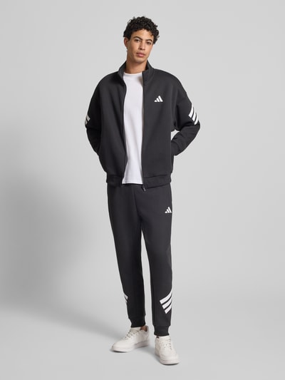 adidas Sportswear Regular Fit Sweatjacke mit Stehkragen Black 1