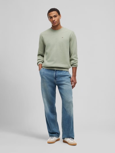 Tommy Jeans Bluza o kroju regular fit z mieszanki bawełny Trzcinowy 1
