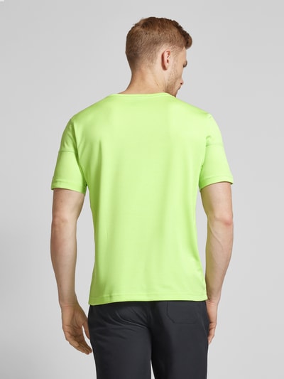 Joy T-shirt met afgeronde V-hals Appeltjesgroen - 5