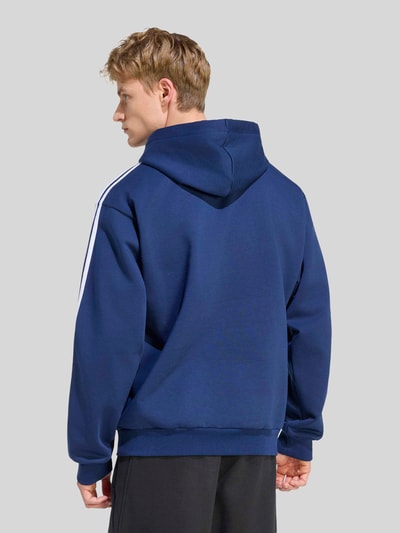 adidas Sportswear Bluza o kroju regular fit z mieszanki bawełny Ciemnoniebieski 5