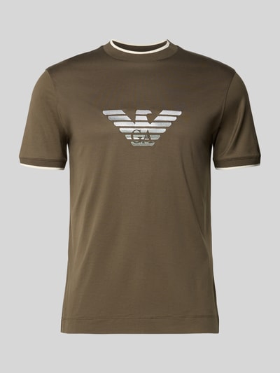 Produktfoto, Regular Fit T-Shirt mit Logo-Stitching von Emporio Armani, brauner Lyocell-Baumwoll-Mix, Rundhalsausschnitt, appliziertes Logo auf Brust.