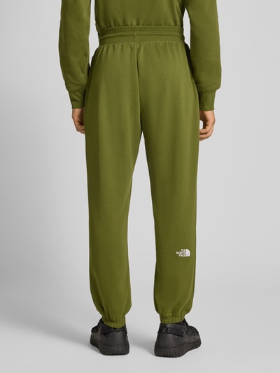 The North Face Regular fit sweatpants met labelstitching Olijfgroen - 5