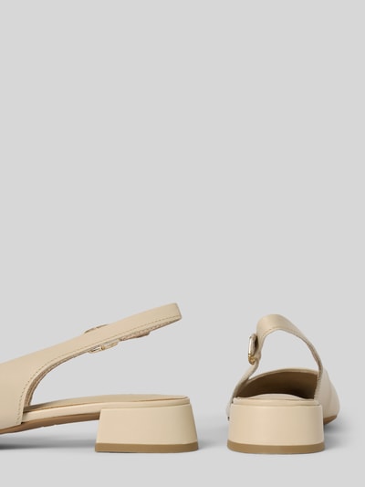 Tamaris Ballerinas aus Leder mit Blockabsatz Offwhite 2