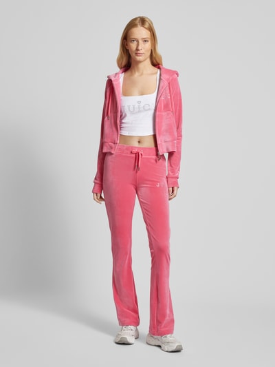 Juicy Couture Spodnie dresowe z detalem z logo Mocnoróżowy 1