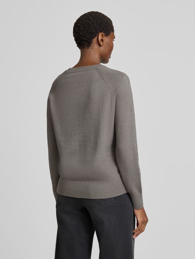 Christian Berg Woman Sweter z dzianiny z prążkowanymi wykończeniami  Oliwkowy melanż 5