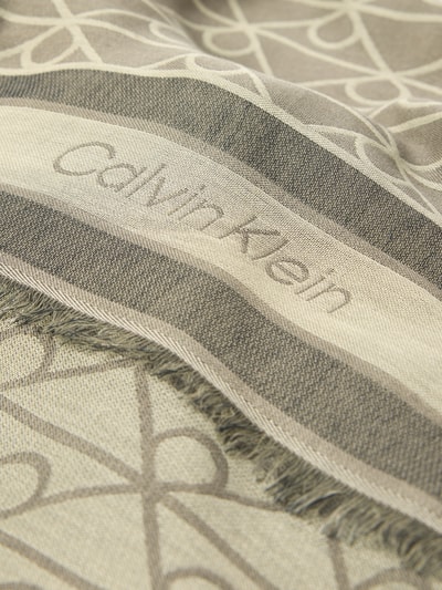 Productfoto, Tuch aus reinem Modal Modell 'EMBLEM AOP JACQUARD SQUAR' van CK Calvin Klein, meerkleurig met all-over motief, labelopschrift, jacquard materiaalverwerking, gemaakt van puur modal
