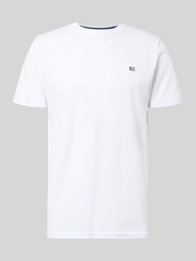 Produktfoto, T-Shirt aus Baumwolle mit Rundhalsausschnitt von Christian Berg Men, weiß, Regular Fit, Label-Detail, glatte Struktur