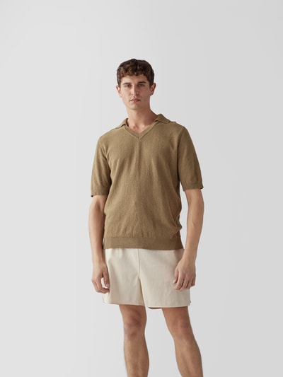 Lardini Poloshirt mit V-Ausschnitt Camel 4