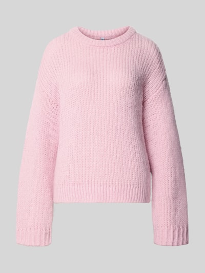 Produktfoto, hellrosa Relaxed Fit Pullover im Chunky Knit Look Modell 'DORTHEA' von PIECES, Damen Pullover, weiche Strickstruktur, neutrale Rückwand