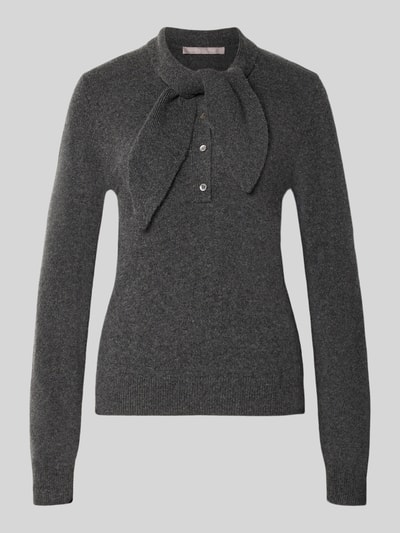 Produktfoto, donkergrijze Strickpullover aus Woll-Mix mit Schluppe en knoopsluiting van Christian Berg Woman Sele, aansluitende fit, ronde hals, damesmode, zachte textuur