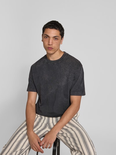 Closed T-Shirt mit geripptem Rundhalsausschnitt Black 3