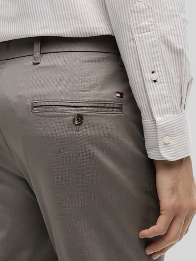Tommy Hilfiger Slim Fit Chino aus Baumwoll-Mix Modell 'BLEECKER' Hellgrau 3