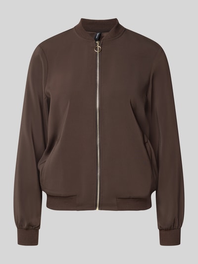 Produktfoto, Regular Fit Blouson mit Reißverschluss-Detail von VERO MODA aus braunem Stoff, glatte Oberfläche, Damen Bomberjacke / Blouson.