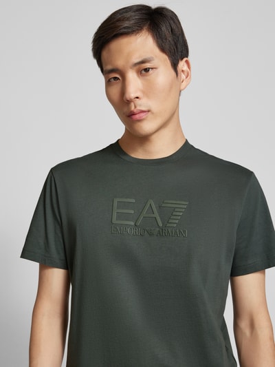 EA7 Emporio Armani T-Shirt mit Label-Print Modell 'TRAIN' Dunkelgruen 3