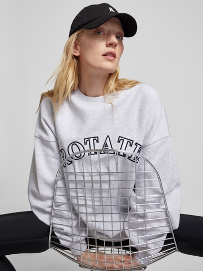 ROTATE Oversized Sweatshirt mit Label-Stitching Hellgrau 3