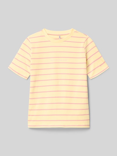 Produktfoto, Regular Fit T-Shirt aus reiner Bio-Baumwolle Modell 'HELLE' von Only Kinder T-Shirt, Optik: Allover-Muster, gelb mit rosa Streifen, Rundhals, Kurzarm, Jersey