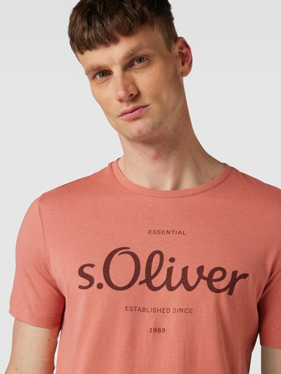 s.Oliver RED LABEL T-shirt z nadrukiem z logo Jasnoczerwony 3