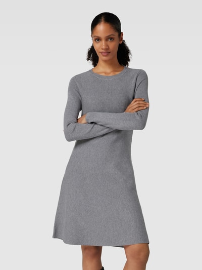 VERO MODA Knielanges Strickkleid mit Rundhalsausschnitt Modell 'NANCY' Mittelgrau Melange 4