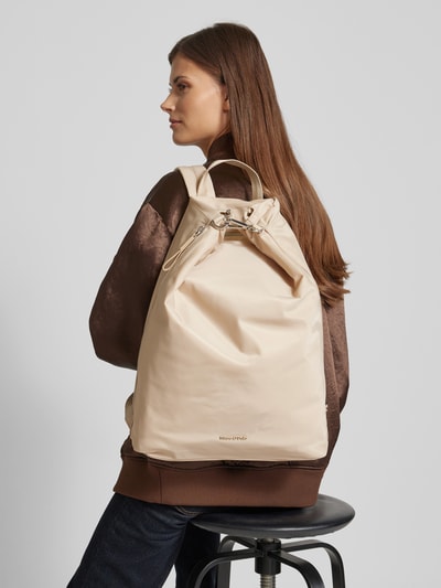 Marc O'Polo Rucksack mit Baumwoll-Futter und Shape-Anpassung Sand 1