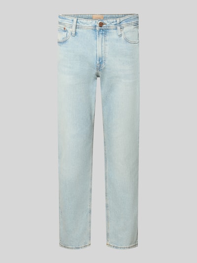 Produktfoto, gerade geschnittene Jeans in hellem Blau, glatte Baumwoll-Textur, 5-Pocket-Design, Straight Fit im 5-Pocket-Design Modell 'Clark' von JACK & JONES, elastischer Baumwoll-Mix