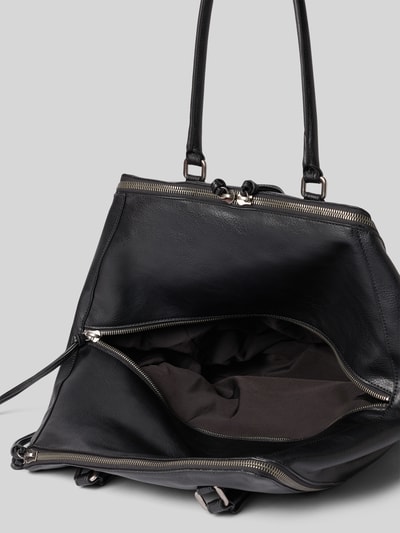 Produktfoto, Satchel Bag aus echtem Leder von LIEBESKIND BERLIN in Schwarz mit geteiltem Hauptfach, Zweiwege-Reißverschluss und Label-Prägung