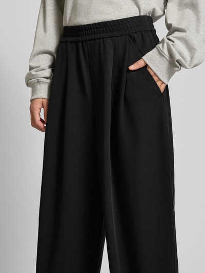 ONLY Loose Fit Bundfaltenhose mit Viskose-Anteil Modell 'MARIELA LIFE' Black 3