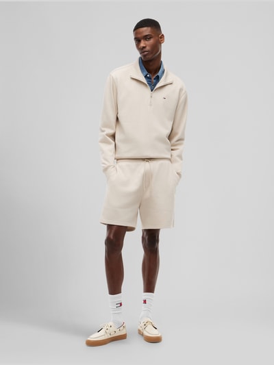 Tommy Jeans Bermudy o kroju relaxed fit z mieszanki bawełny z tunelem Beżowy 1