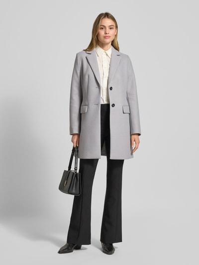 Christian Berg Woman Selection Mantel mit Reverskragen und Pattentaschen Hellgrau 1