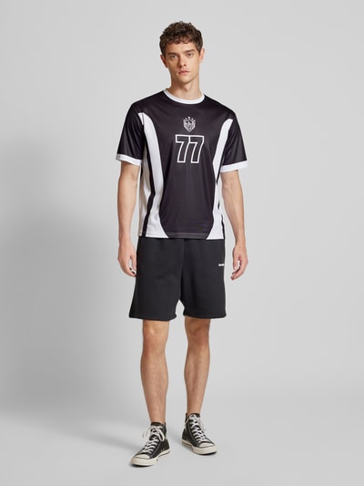 Low Lights Studios T-Shirt mit Motiv-Print Modell 'SEVENTY SEVEN FOOTBALL' Black 1