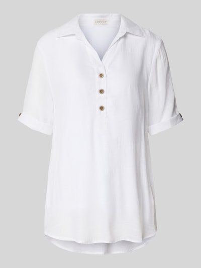 Produktfoto, Blusenshirt mit Umlegekragen von Apricot aus Viskose-Mix in Weiß, Gerader-Schnitt, V-Ausschnitt, kurze Knopfleiste, 1/2-Arm