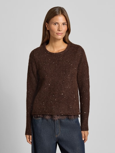Vrouwenmodel draagt Regular Fit Pullover met Woll-Mohair-Anteil van Christian Berg Woman Selection, Materiaalmix, tricotlook, met pailletten, met lange mouwen, met kant, ruglengte bij maat S 47 cm, mouwlengte bij maat S 67 cm, donkerbruin, volledig lijfaanzicht van voren