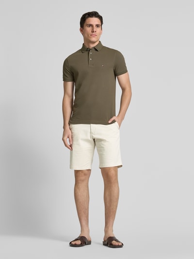 Tommy Hilfiger Relaxed Fit Chinoshorts aus Baumwoll-Mix Modell 'HARLEM' Ecru 1