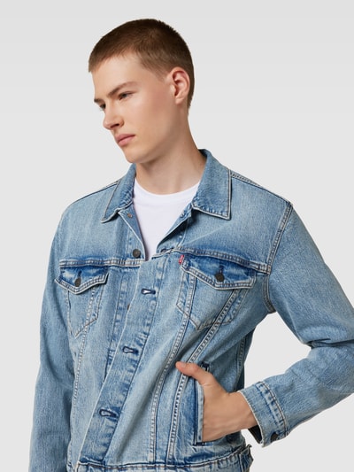 Levi's® Jeansjacke mit Brusttaschen Modell 'THE TRUCKER' Jeansblau 3