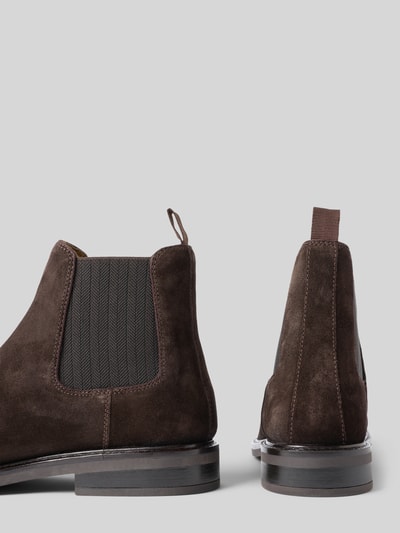 Productfoto, donkerbruine suède structuur, elastisch inzetstuk, zichtbare zool, chelsea boots uit echt leer model 'St Fairkon' van GANT, Heren chelsea boots